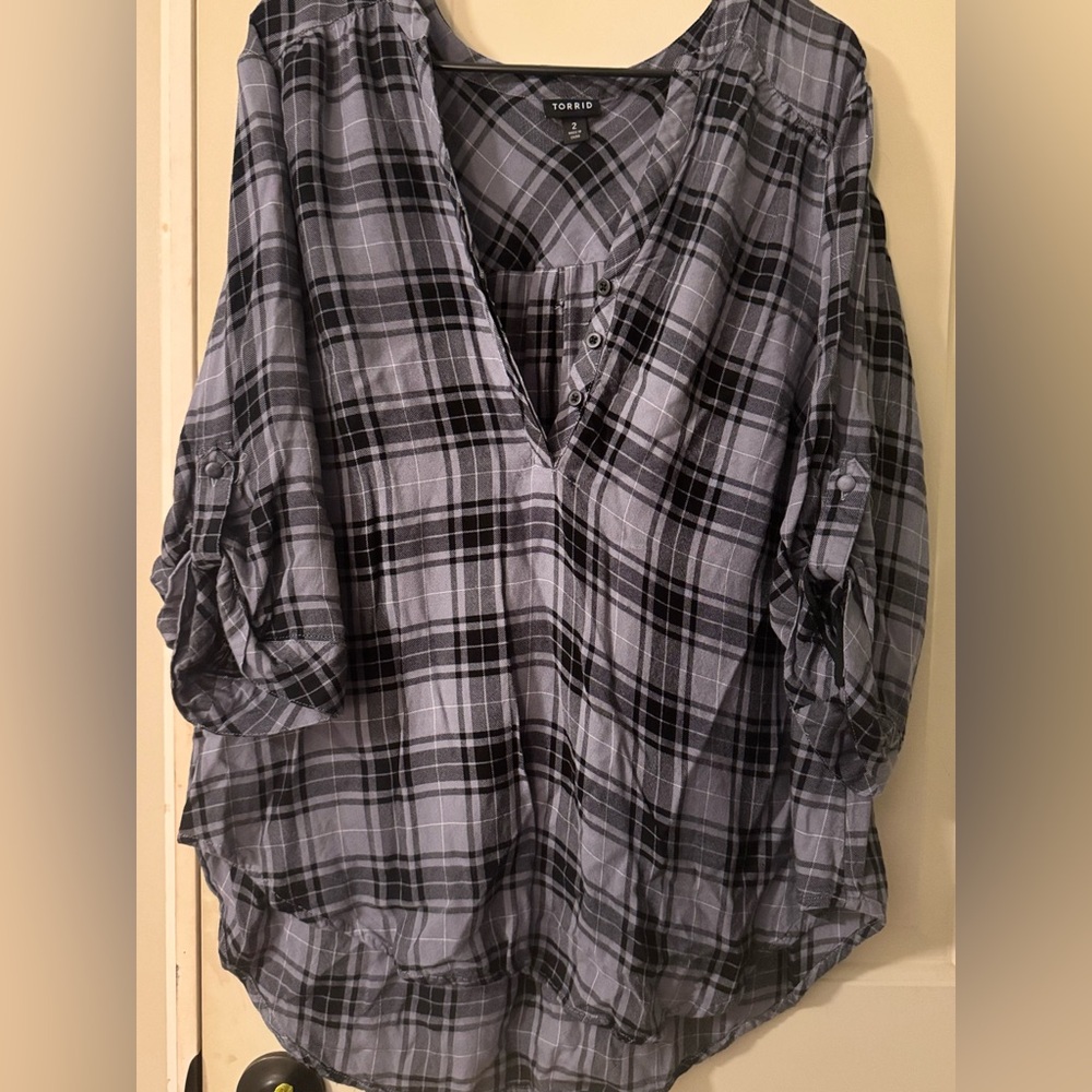 Torrid top size 2